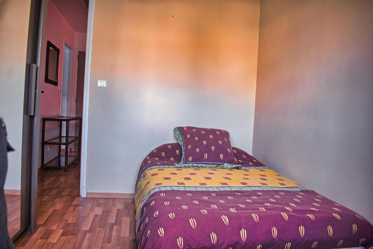Agreable Maison 3 Chambres Avec Piscine การ์กาซอน ภายนอก รูปภาพ