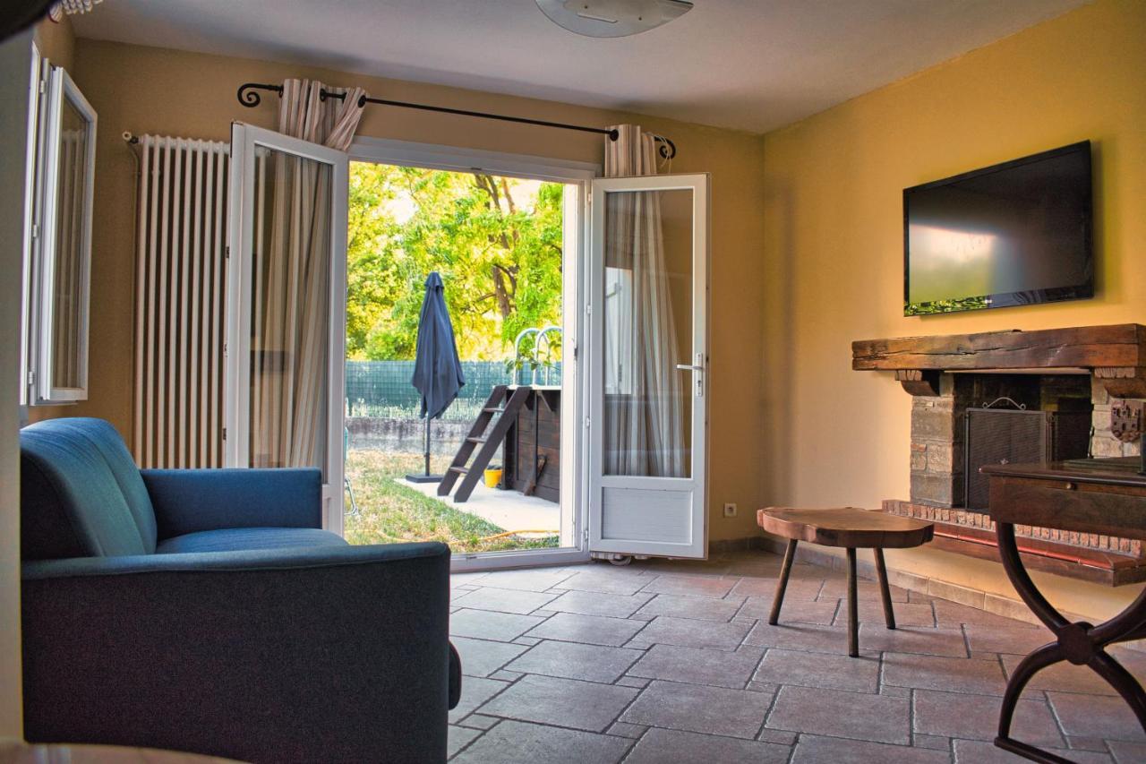 Agreable Maison 3 Chambres Avec Piscine การ์กาซอน ภายนอก รูปภาพ